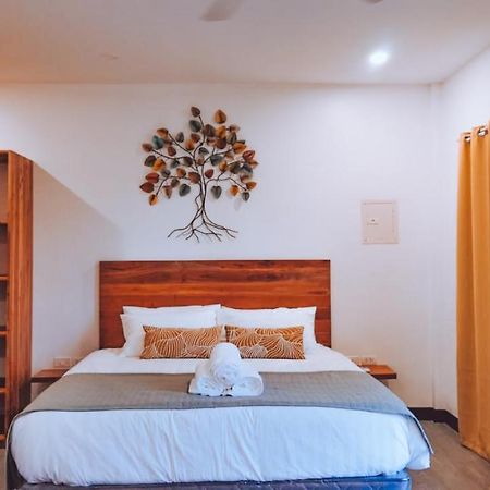 Ek Villas Private Resort 팡라오 외부 사진